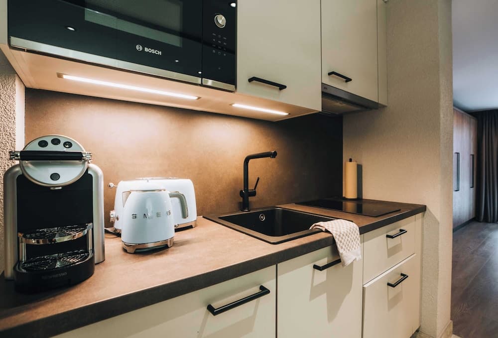 Private kitchenette