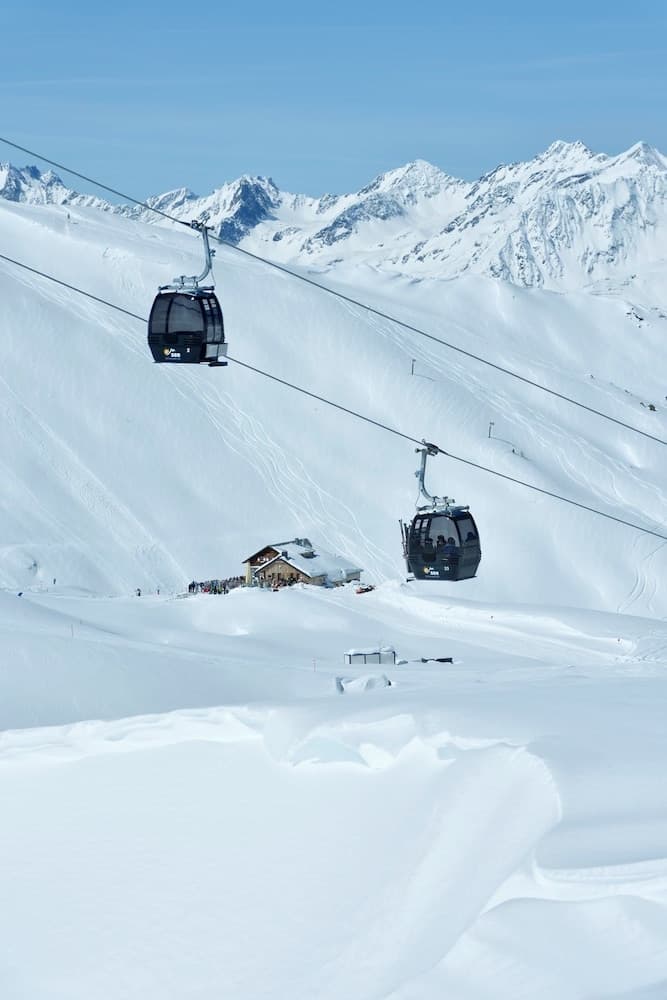 Ski hill