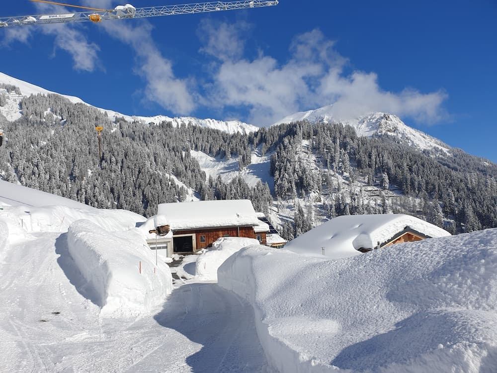 Snow and ski sports