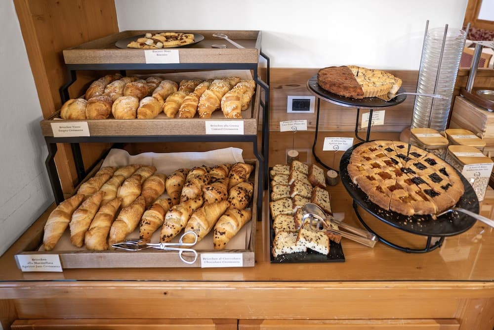 Breakfast buffet