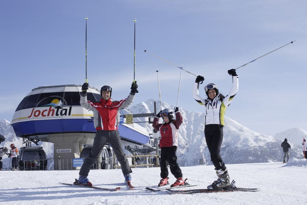 Snow and ski sports