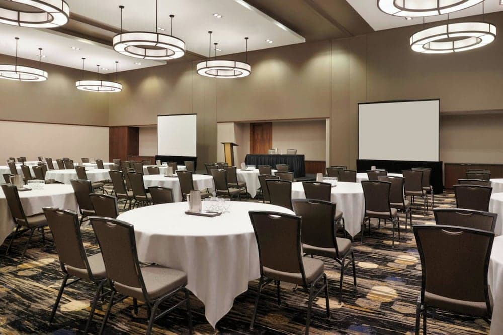 Meeting facility