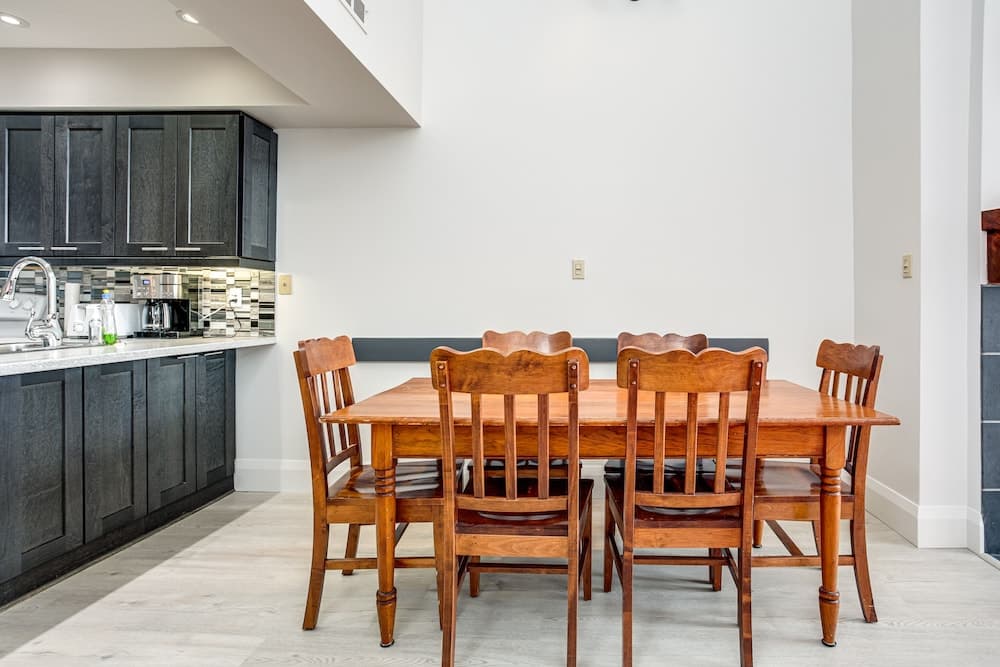 In-room dining