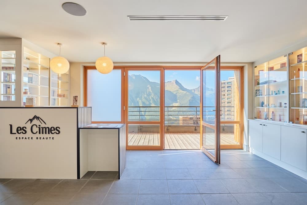 Spa reception