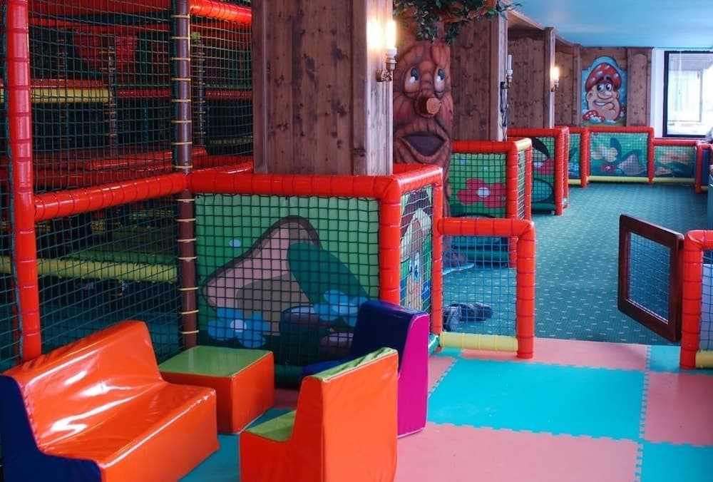 Children's play area - indoor
