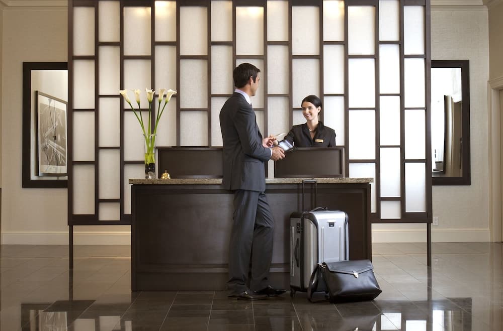 Concierge desk