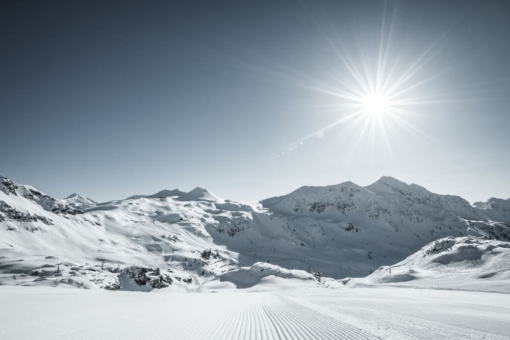 Skiing