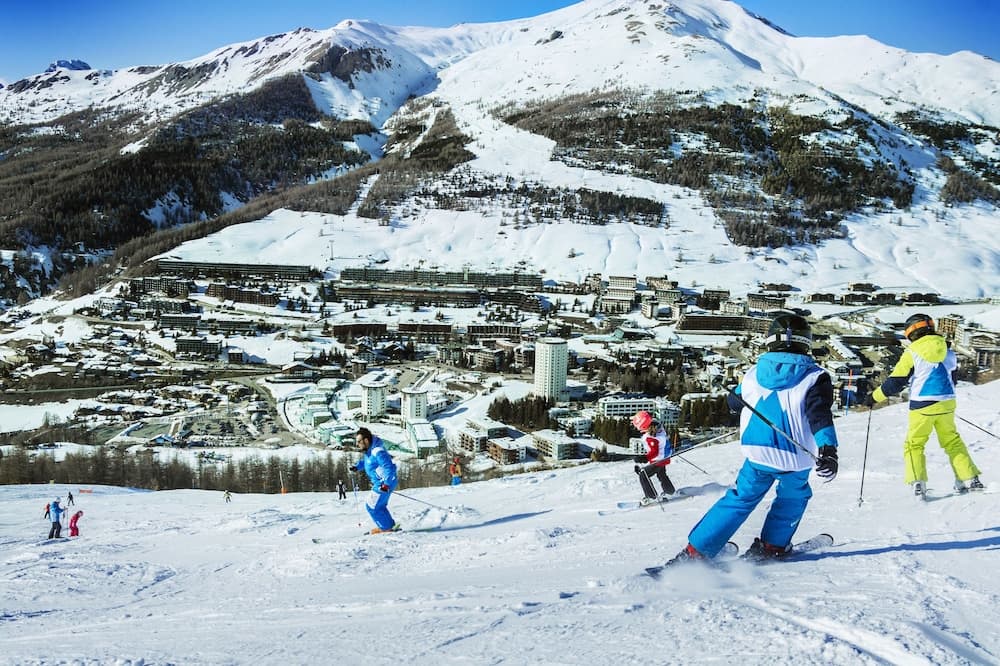 Snow and ski sports