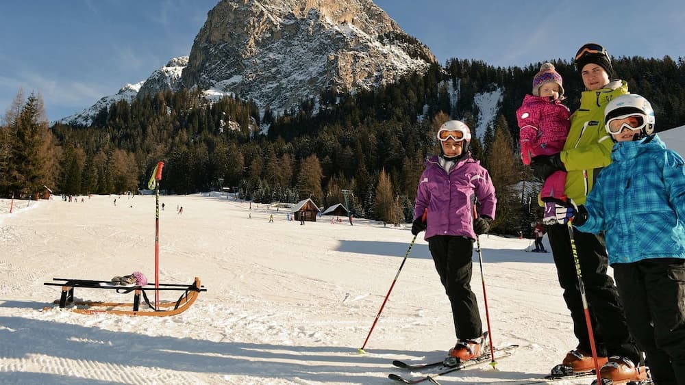 Snow and ski sports