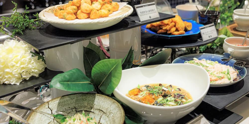 Breakfast buffet