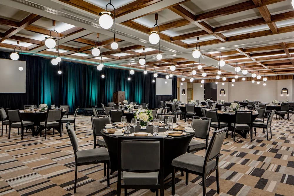 Meeting facility