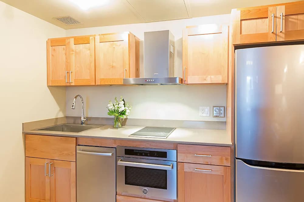 Private kitchenette