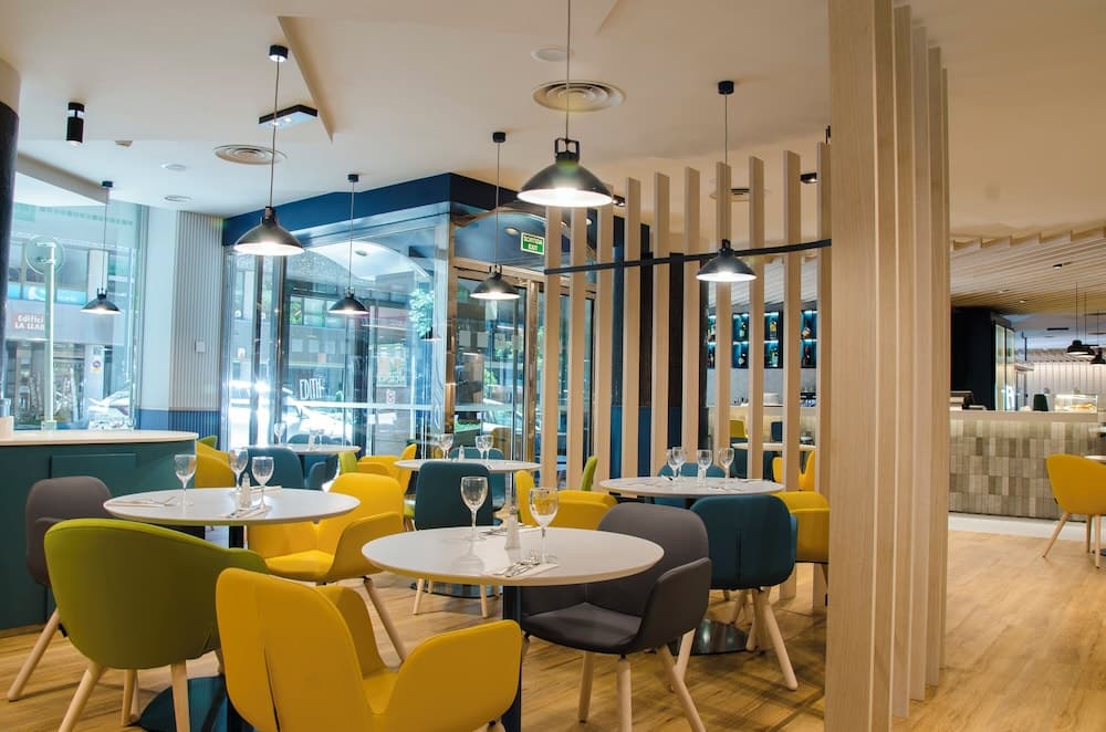 Coffee shop