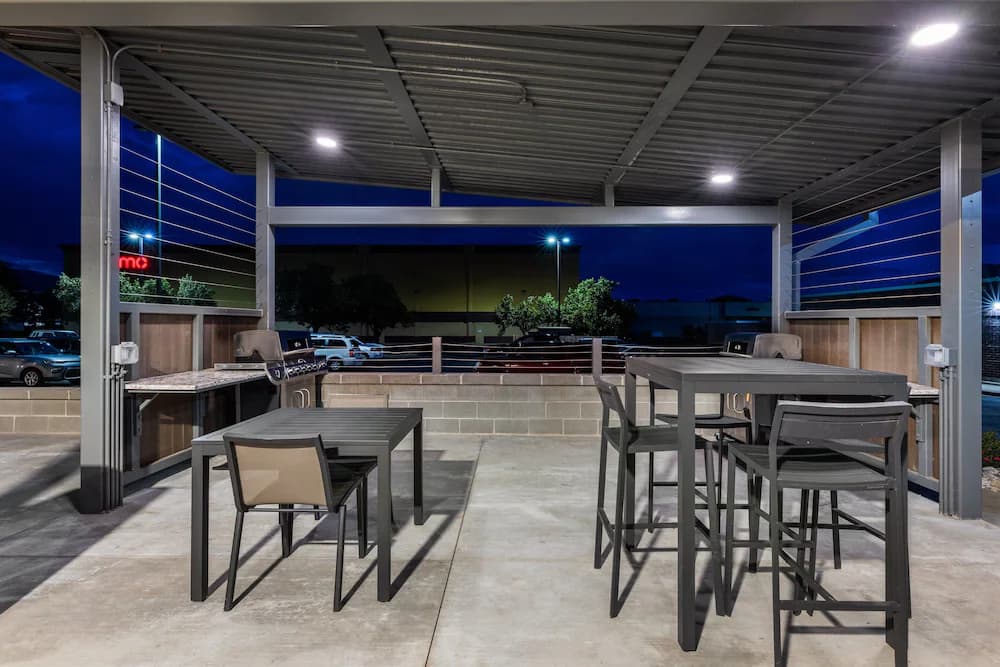 BBQ/picnic area